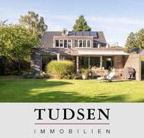 Saniertes Einfamilienhaus und sehr ruhiges Süd- Grundstück. - Hamburg Volksdorf