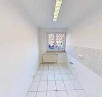 Große Büro- oder Praxisfläche in Bernsdorfer Wohngebiet - Chemnitz