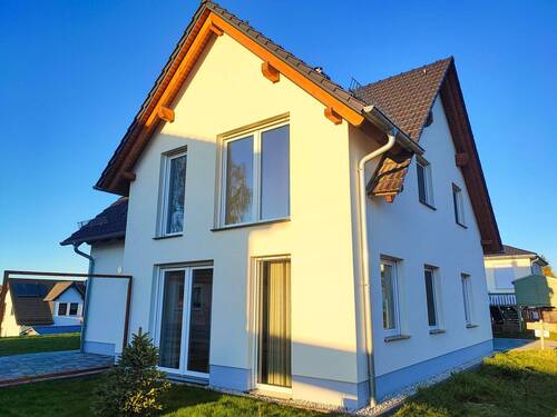 große Fenster - 5 Zimmer Einfamilienhaus in Geithain