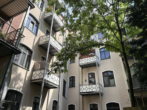Balkonanlage - 3 Zimmer Etagenwohnung zur Miete in Zwickau