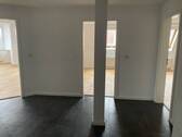 Flur - 3 Zimmer Etagenwohnung in Zwickau