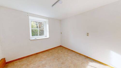 Zimmer - Bauernhaus, Landhaus mit 190,00 m&sup2; in Colditz zum Kaufen