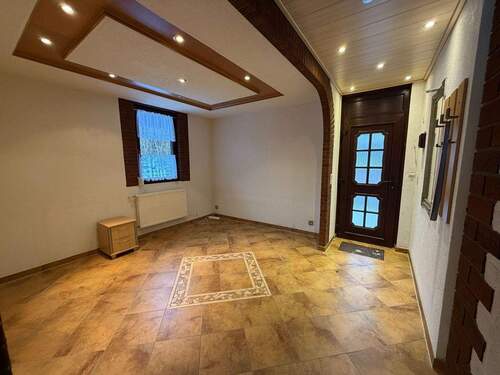 Eingangsbereich/Gästezimmer - 