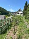 Blick vom Garten auf das Haus - 8 Zimmer Einfamilienhaus in Schramberg