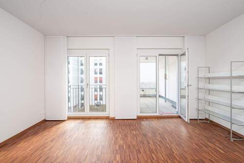 Wohnzimmer - 3 Zimmer Etagenwohnung in Berlin