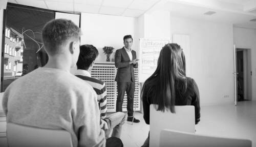 Schreibtischplätze 4 - 