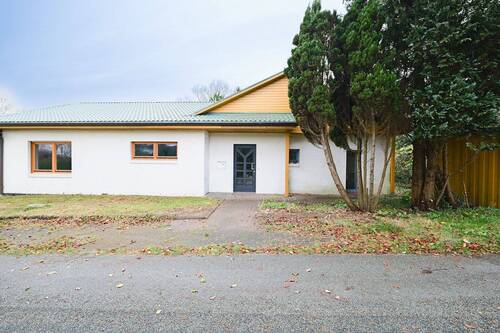 Vorderansicht - 5 Zimmer Einfamilienhaus zur Miete in Lamstedt