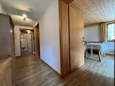 Flur/WZ - 