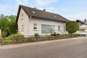 Außenansicht 2 - 9 Zimmer Mehrfamilienhaus, Wohnhaus zum Kaufen in Linkenheim-Hochstetten / Linkenheim
