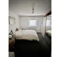 Moderne 2-Zimmer-Wohnung mit Balkon - voll möbliert in Würzburg-Zellerau