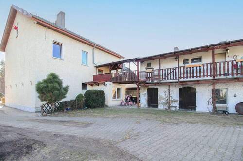 Nebengelass - 7 Zimmer Einfamilienhaus zum Kaufen in Oranienburg