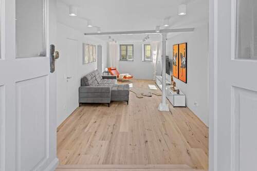 Wohnen - 3 Zimmer Etagenwohnung zum Kaufen in Augsburg