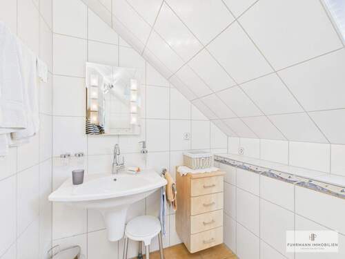 modernisiertes Duschbad - 