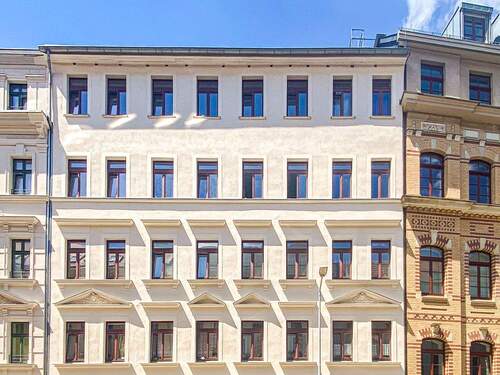 Vorderansicht Fassade - 