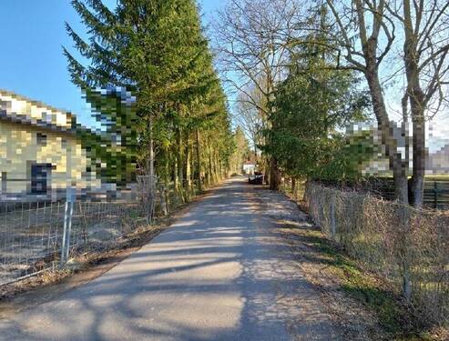 Umfeld_Bauplatz rechts - Grundstück in Grabfeld