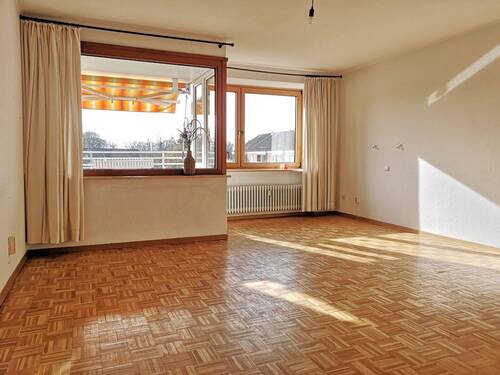 Wohnzimmer - 2 Zimmer Etagenwohnung in Hamburg