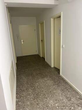 Flur - Büro mit 15,00 m&sup2; in Chemnitz zur Miete