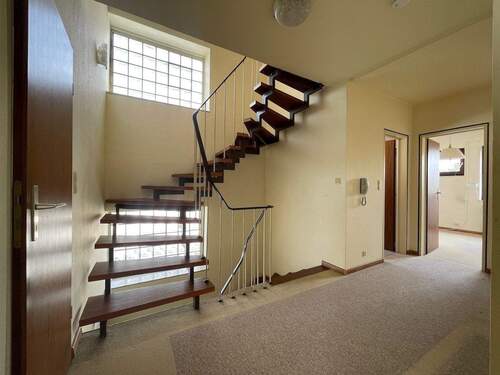 Flur/Treppenhaus 1. Obergeschoss - 