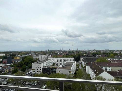 Ausblick Balkon - 2 Zimmer Etagenwohnung in Köln