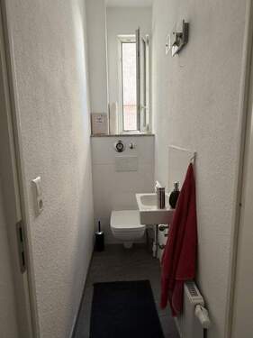 Whg. 1.OG li Tageslicht WC - 