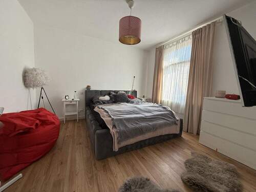 Whg. 1. OG li Schlafzimmer - 