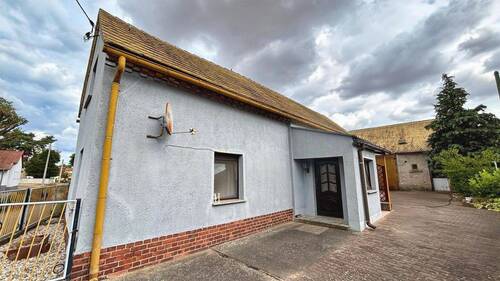 Seitenansicht - 3 Zimmer Einfamilienhaus in Bad Düben