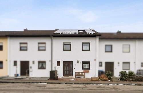 Hausansicht - Modernisiertes Reihenmittelhaus mit Familiengrundriss in ruhiger Lage - Einziehen und wohlfühlen