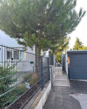 Bild 2 - 7 Zimmer Doppelhaushälfte zum Kaufen in Schweinfurt