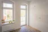 Küche Vergleichswohnung - Hübsche 4-Raum-Wohnung mit Balkon