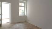 Wohnzimmer Balkon.JPG - 