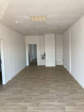 1. großes Büro - Büro in Erfurt zur Miete