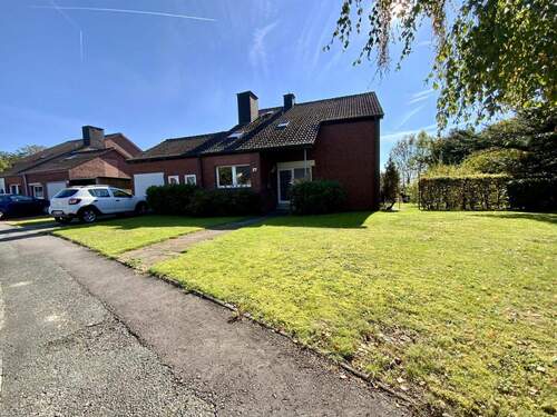 Hausansicht Vorderseite - 6 Zimmer Mehrfamilienhaus, Wohnhaus zum Kaufen in Werne