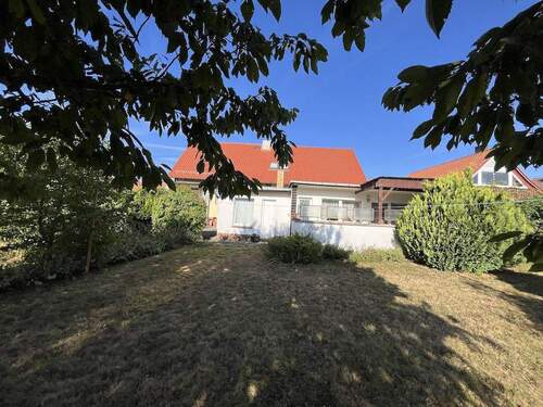 Bild2 - 4 Zimmer Einfamilienhaus zum Kaufen in Blankenburg