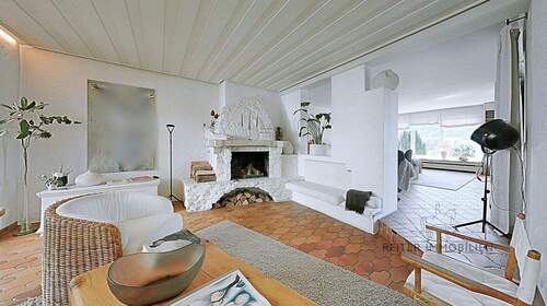 EG: Kaminzimmer mit Zugang zum Wintergarten - 