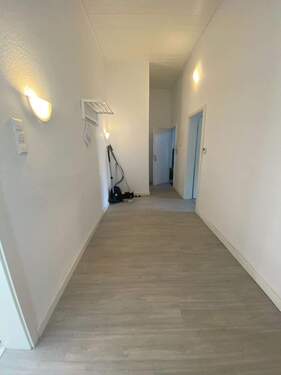 Flur - Etagenwohnung mit 71,80 m² in Bochum zur Miete