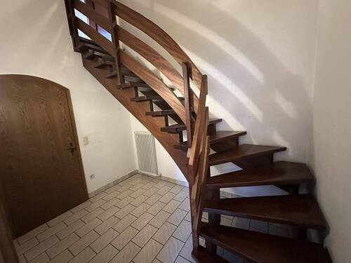 Treppe zum Dachgeschoss - 