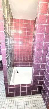 OG Bad mit Dusche - 