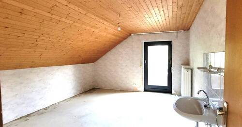 OG Zimmer links mit Balkon - 
