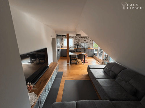 Wohnzimmer - 3 Zimmer Etagenwohnung in Köln