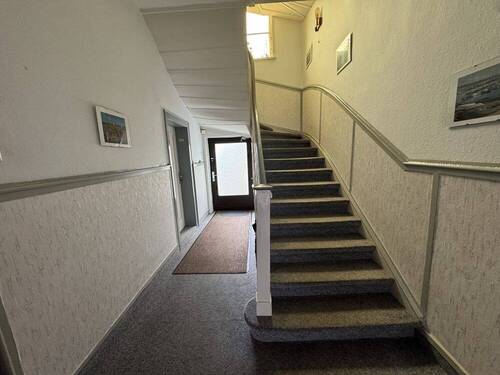 3084 Treppe EG - 1 Zimmer Mehrfamilienhaus, Wohnhaus zum Kaufen in Obernkirchen