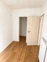 Schlafzimmer mit Ankleide - 