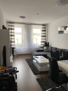 Wohnzimmer - Provisionsfrei! Sanierte und vermietete 3-Zimmer-Wohnung in Berlin-Pankow