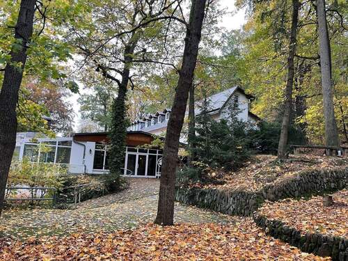 Blick vom Grundstück zum Objekt - 