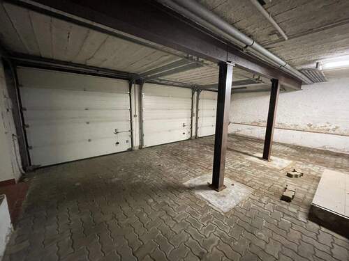 Garage - 