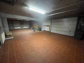 große Garage - 