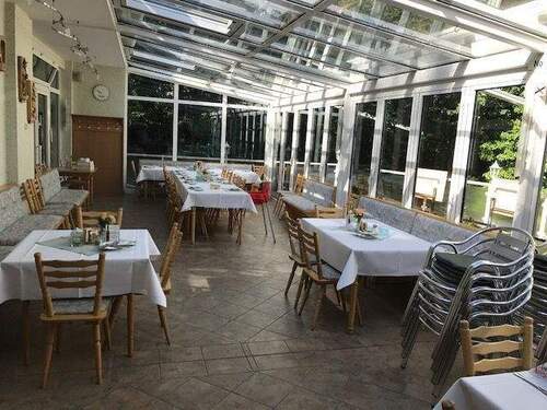 Wintergarten - Hotel, Pension, Gasthof in Chemnitz zum Kaufen