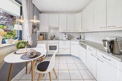 Küche - 4 Zimmer Einfamilienhaus in Deinste