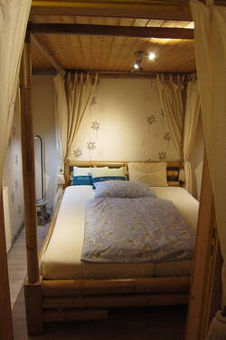 Bett im Souterrain - 