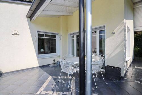 große teilüberdachte Dachterrasse - 
