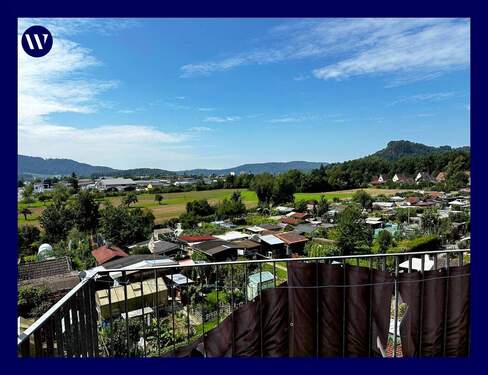Ausblick Balkon - NEU*NEU*NEU!! 2 Zimmer + Tageslichtbad mit Dusche + neuer Boden + Balkon mit herrlichem Ausblick